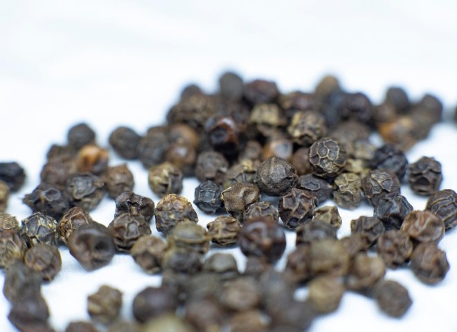 BLACK PEPPER